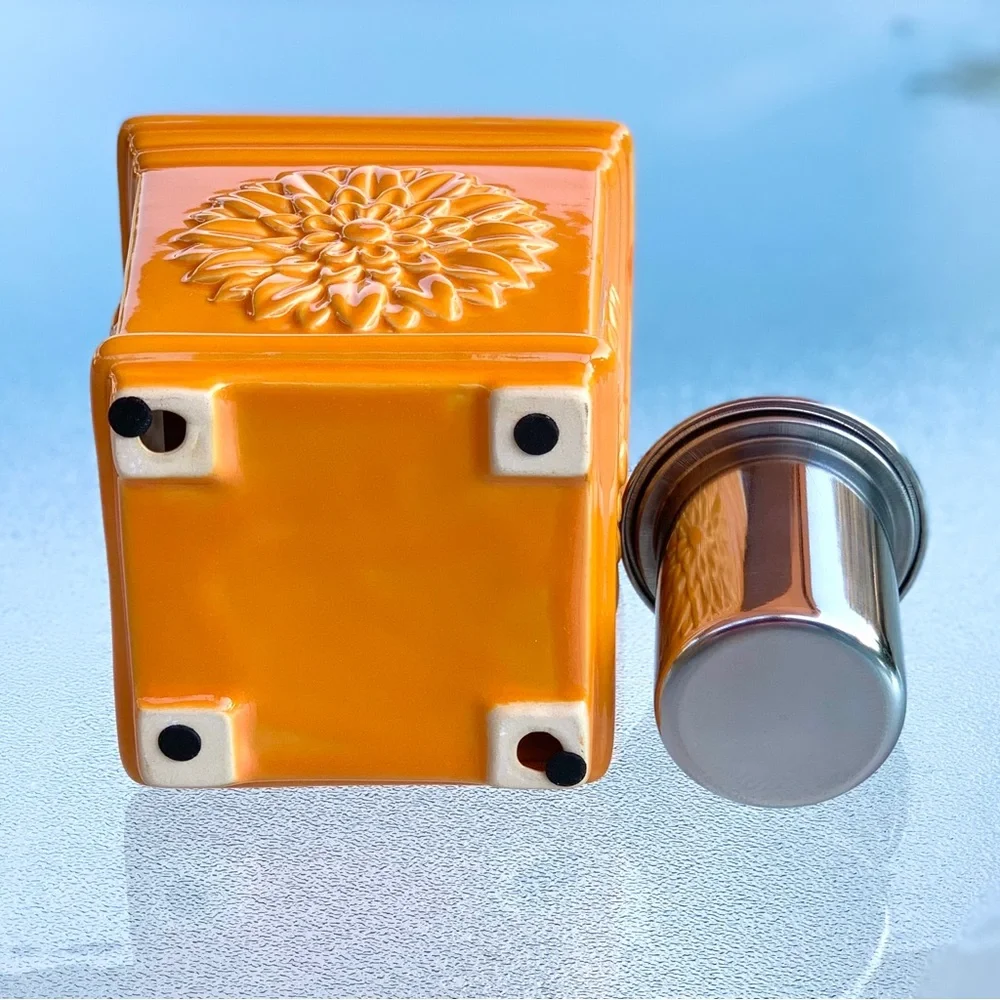 Wind Flame Orange Ceramic Sunflower Outdoor Table Top Torch Lamp